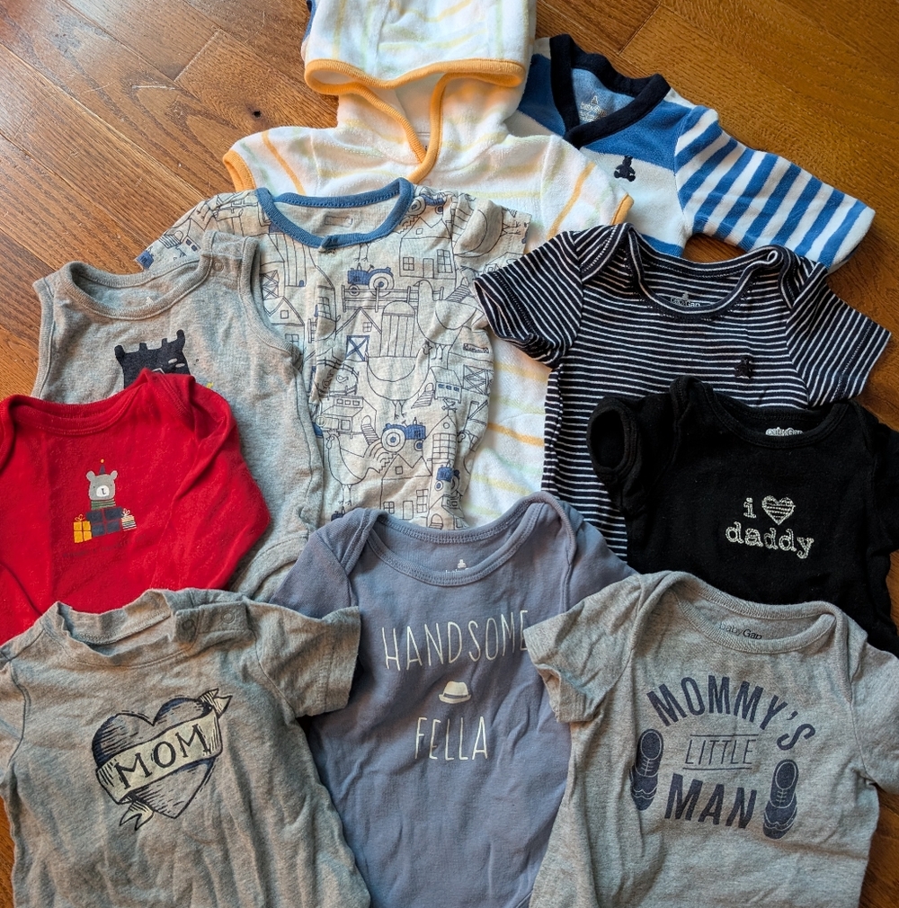 Baby Gap Newborn Boy 0-3 months 11 Piece Bundle